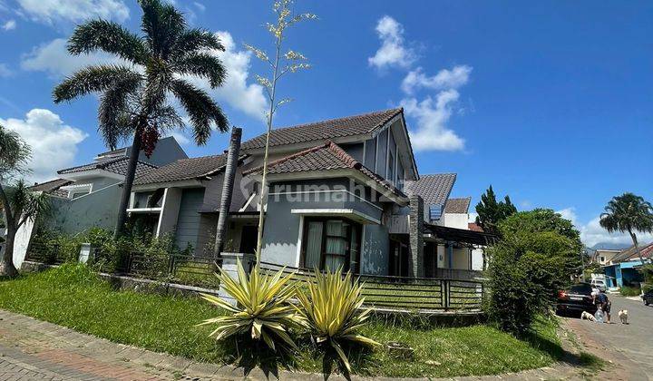 Dijual Rumah Lokasi Villa Puncak Tidar Malang  1