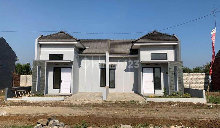 Rumah Modern Lokasi Dekat Pasar Pakisaji Malang 2