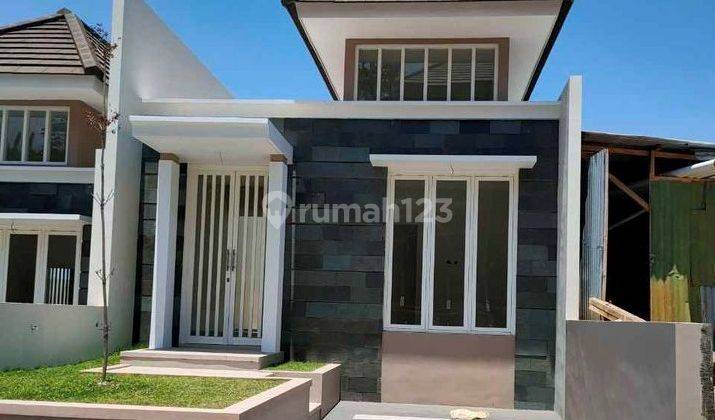 RUMAH VILLA STARTEGIS SUMBERSEKAR DAU MALANG 2