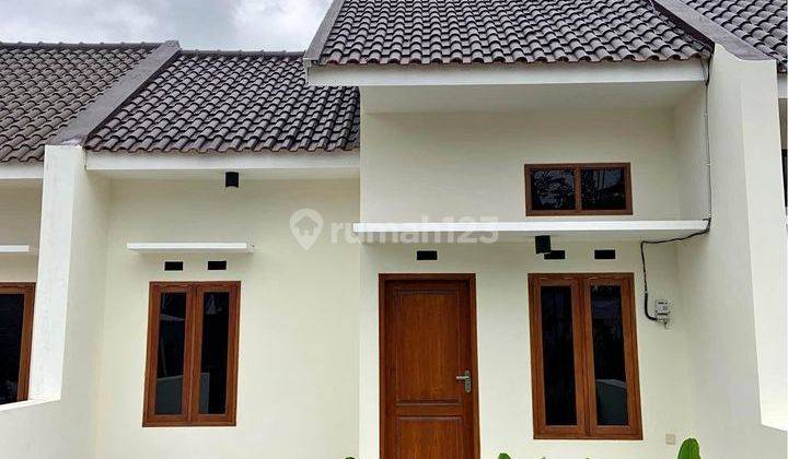 Rumah Siap Huni Lokasi Perumahan Bumiayu Kota Malang 1