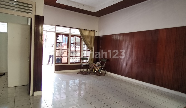 Rumah Cantik Terawat Bagus Cocok Untuk Kantor Dan Tempat Tinggal 2