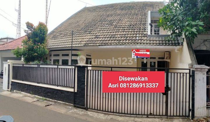 Rumah Di Sewakan .. Lokasi Strategis.. Bersih Terawat 1