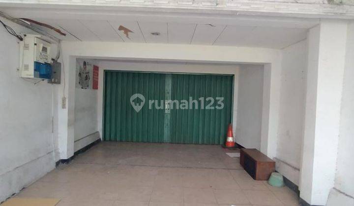 Rumah Luas Cocok Untuk Kantor .. Trmpat Usaha Dan Tempat Tinggal Lokasi Strategis Jalan Besar 2