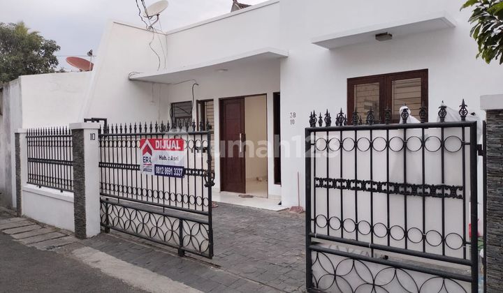 Rumah 2 lantai di Jln Tebet Timur Dalam 3 SHM Bagus Cocok Untuk Tempat Tinggal lingkungan Nyaman 