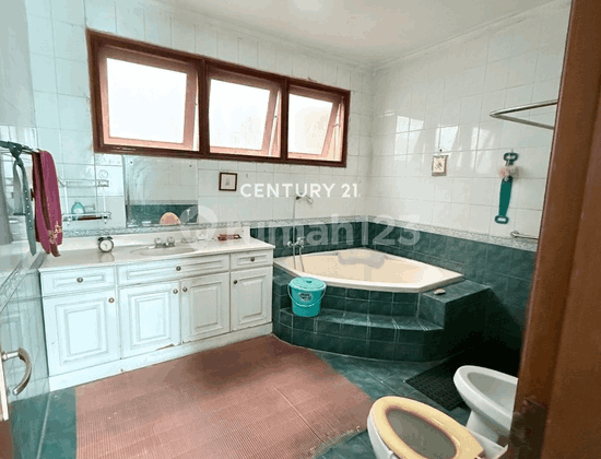 For Sale: Spacious Land with House in Ampera Kemang, Close to Toll Access 2