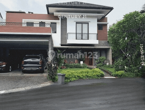 Rumah Cantik Semi Furnished Posisi Kuldesak Di BSD City 1