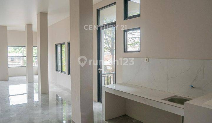 Dijual Ruko 3 Lantai Siap Pakai Dekat Dengan Bintaro Dan Stasiun  2