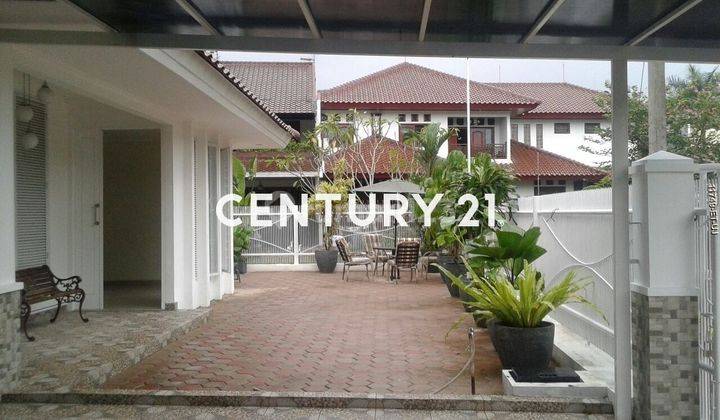 Rumah Hook Siap Huni Fully Furnished Sudah Baja Ringan 1