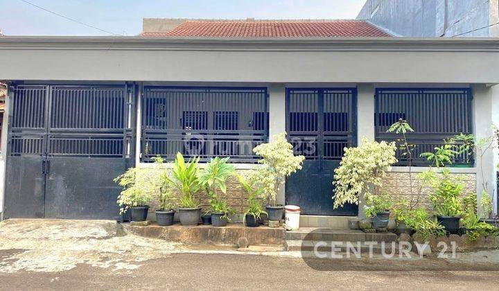 Rumah Dg Akses Jalan Lebar Tanah Luas Di Deplu Kreo 1