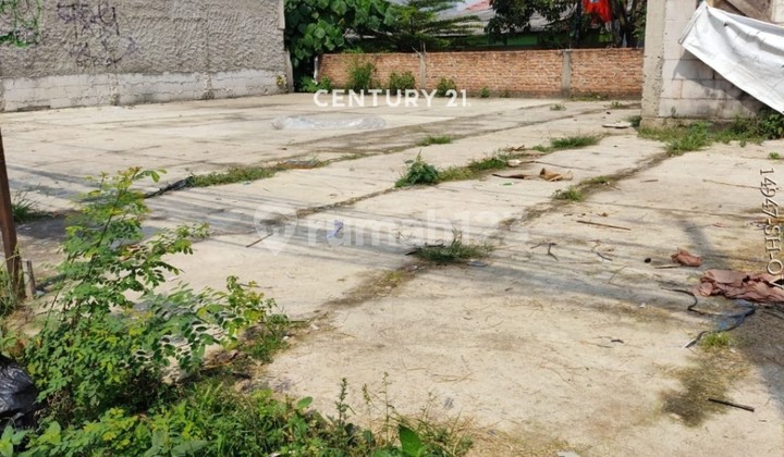 For Sale, Flat Land by the Main Road Suitable for Business Location For Sale, Flat Land by the Main Road Suitable for Business Location