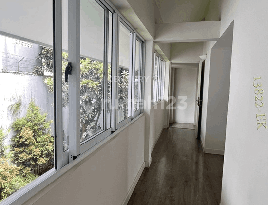 Dijual Rumah Dua Lantai Ada Basement dan Rooftop di Bintaro Sek 3 2