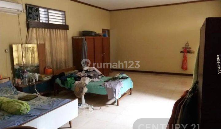 Rumah Luas Di Petukangan Selatan Dijual Hitung Tanah Saja  2