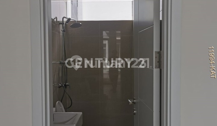 Rumah Brand New Cluster Riviera Puri Metland 2