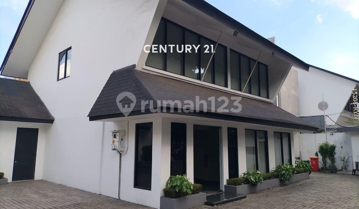 FOR RENT IN PREMIUM PAKUBUWONO AREA Suitable For Business Ventures FOR RENT IN PREMIUM PAKUBUWONO AREA Suitable For Business Ventures