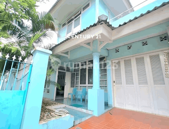 For Sale Ready-to-Occupy Hommy House in Sector 9 Bintaro Jaya