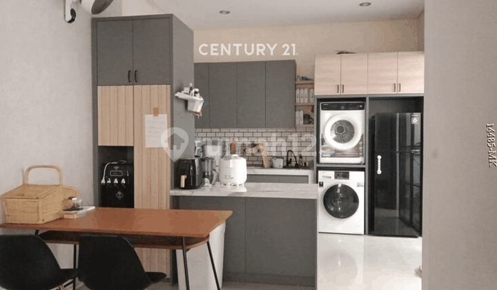 Quick Sale Well-Maintained House in Cluster Around Bintaro 2