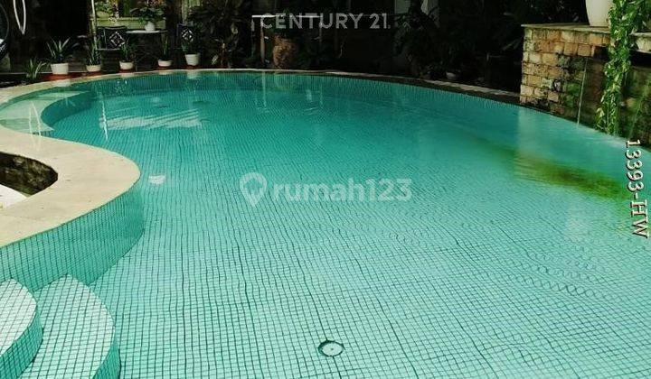 RUMAH DIJUAL CEPAT ADA SWIMMING POOL DI DUREN SAWIT 2