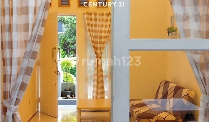 For Sale, Ready-to-Occupy House in Sector 9 Bintaro Jaya 2