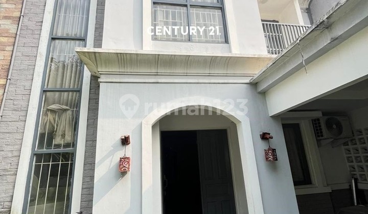 Dijual Cepat Rumah Mewah Nyaman Siap Huni di Bintaro Sektor 9