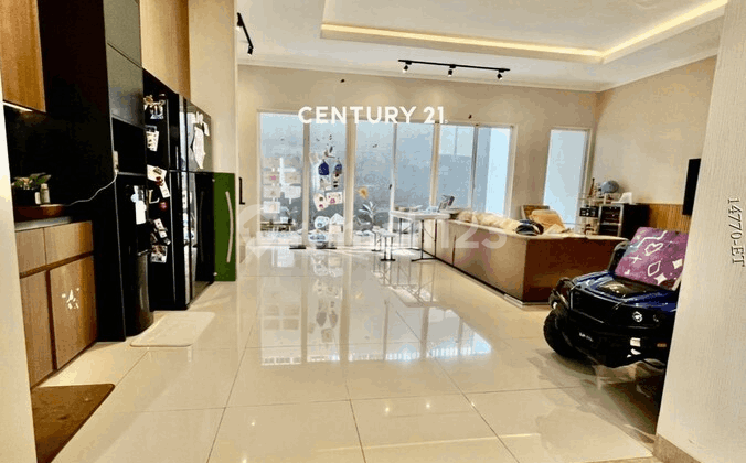 Dijual Rumah Keren dan Cantik Semi Furnish di Kebayoran Bintaro 2