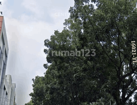 For Sale: 3-Story Shop House in Kebayoran Arcade Bintaro 2