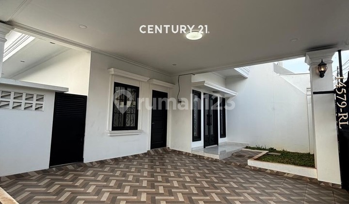 Dijual Rumah Brandnew American Classic Dipinggir Jalan Raya
