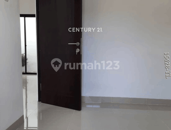Dijual Rumah Cantik Siap Huni Semi Furnished di Graha Bintaro 2