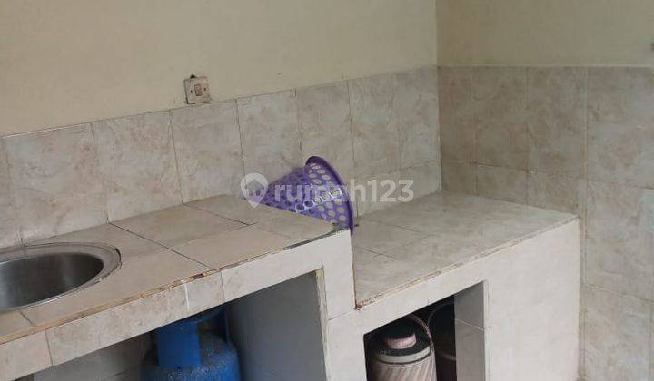 Hunian 2 lantai cakep murah nyaman komplek Pelni Depok  3