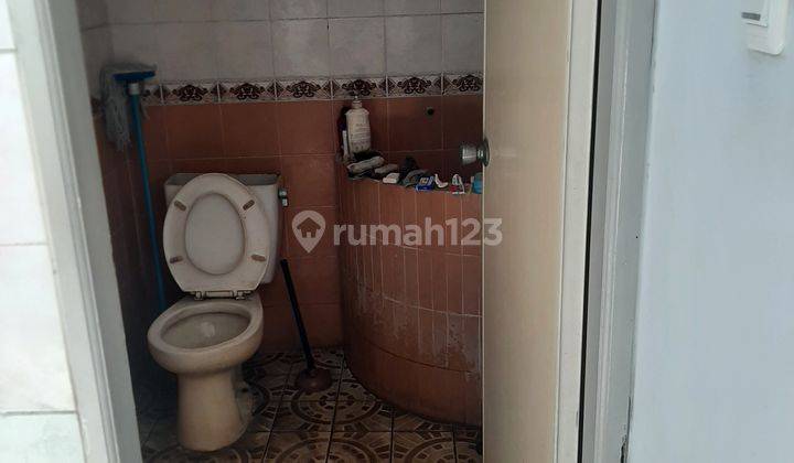 Rumah siap huni bisa sbg kantor atau gudang di Raya Bogor.    7