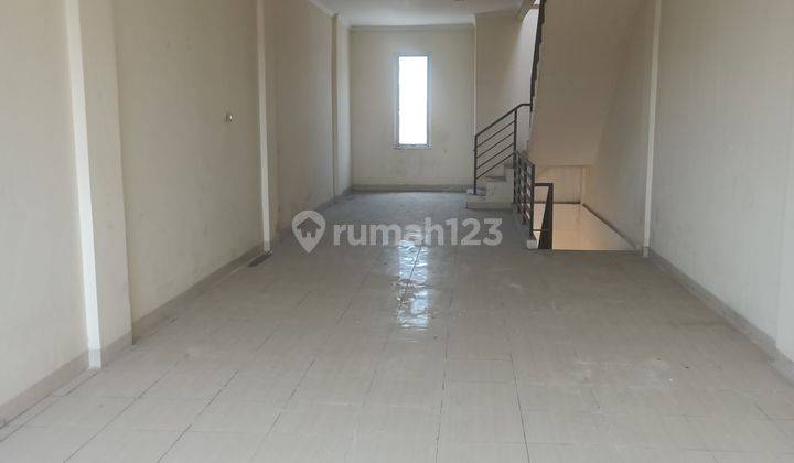 Disewakan Ruko cantik strategis Raya Sawangan kota Depok 7