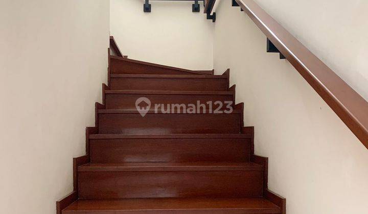 Rumah Mewah Siap Huni di Bintaro Sektor 9 SHM Harga Terjangkau Rp 3,85 M, Vv 2