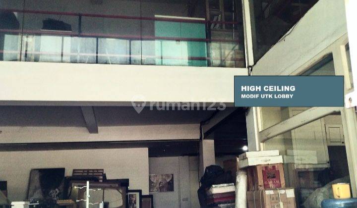 Ruko siap huni dan strategis dekat sentra bisnis Sudirman Jakarta Selatan 1