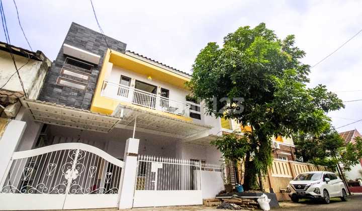 Rumah Kost siap huni di Lebak Bulus Jakarta Selatan Rumah Kost siap huni di Lebak Bulus Jakarta Selatan