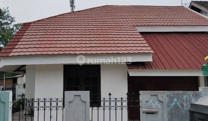 Rumah Nyaman dan Asri di Jalan Kayu Putih raya Jakarta Timur 1