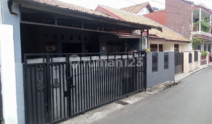 Rumah Siap huni dekat pintu tol Pasar Rebo Jakarta Timur 2