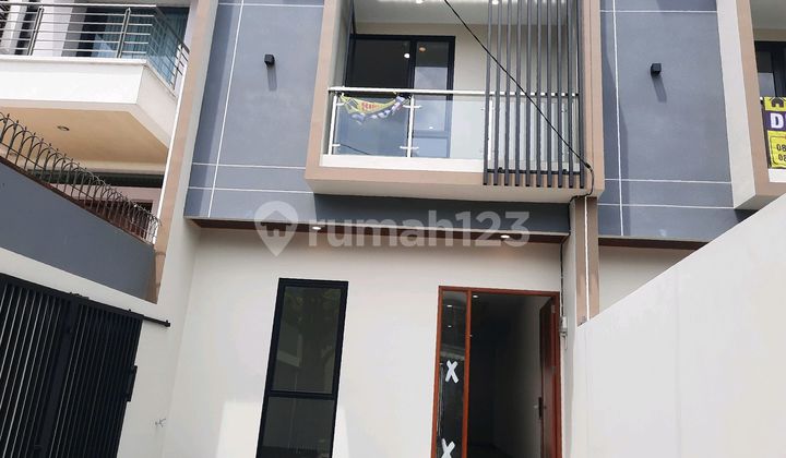 Rumah Siap Huni Kav Dki Meruya Selatan Kembangan Jakarta Barat Dekat Sentra Bisnis Sudirman