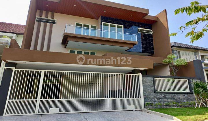 Rumah Mewah Bangunan Baru Araya Golf Boulevard 1