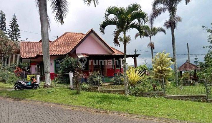 Villa Luas 600 Jalan Utama Panderman Hills Golden Tulip 1