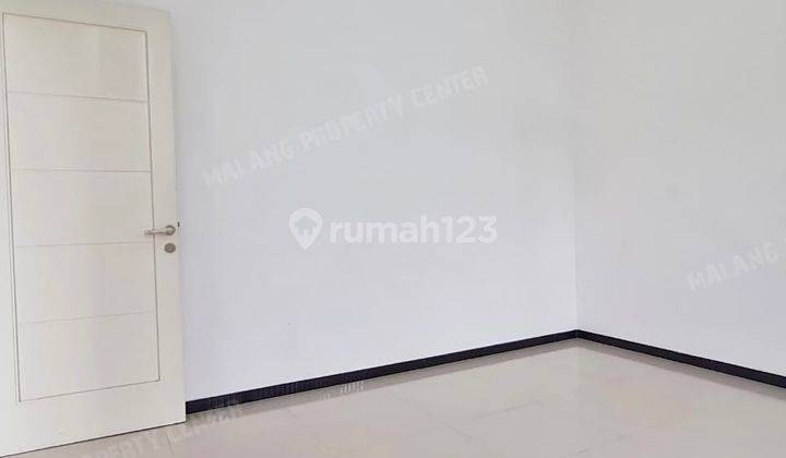 Minimalis Modern 2 Lantai Lokasi Strategis Tidar Bawah 2