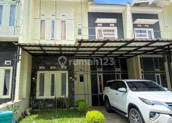  Rumah Minimalis 2 Lantai Dekat NK Cafe Kepuharjo 1