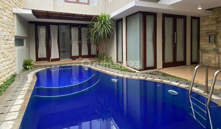 Araya Villa Golf Boulevard, Mewah Ada Kolam Renang 1