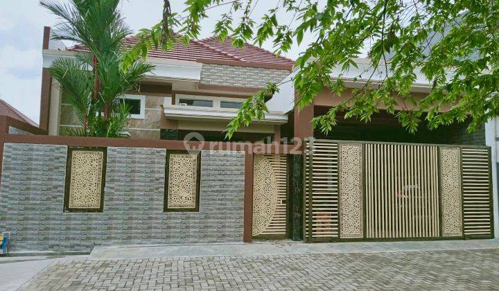 Rumah Bangunan Baru Full Furnished, Area Blimbing Dekat Araya 1