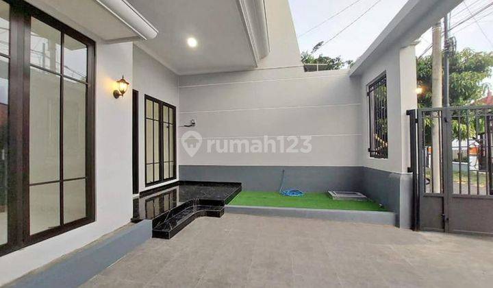 Rumah American Classic Style Kompleks Mewah Araya Malang Kota 2