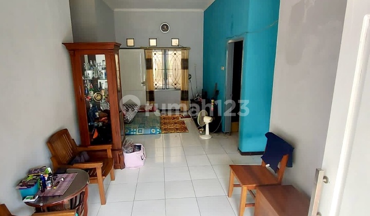 Strategic Corner House at Sigura-gura Dam Near Ub Veteran Campus. 2