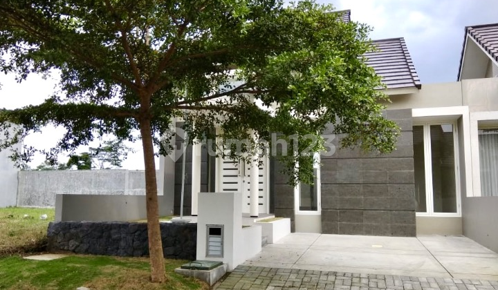 Rumah Minimalis Araya Dekat Kampus Kampus Binus