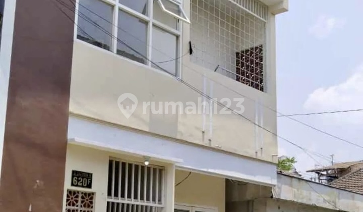Rumah Kost 10 Kamar Jalan Gajayana Samping Kampus Ub