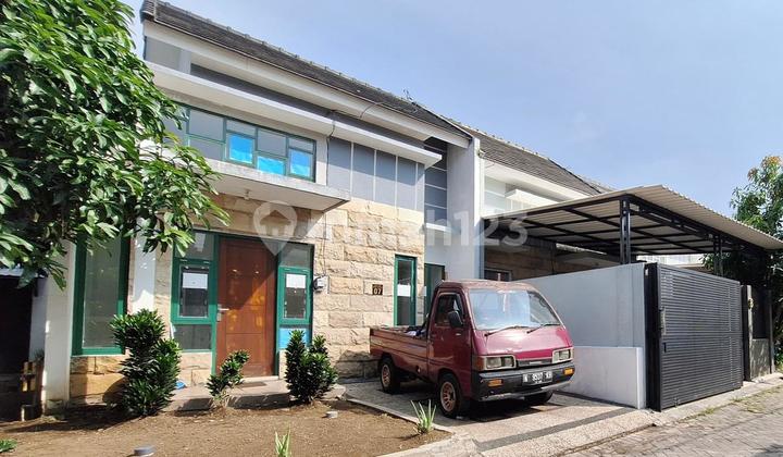 Ready-to-Occupy House in Blimbing Cluster Near Arjosari Overpass Toll Road
