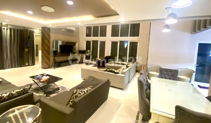 Rumah Mewah Furnished Unimas Waru Sidoarjo 2