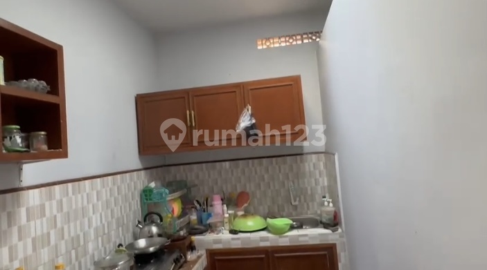 Strategic House on Ciliwung Street, Malang City Center 2