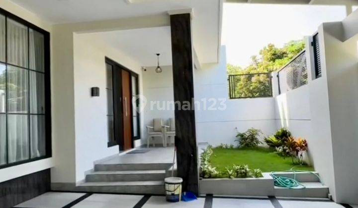 Rumah Murah Modern 2 Lantai Araya Golf Boulevard 2